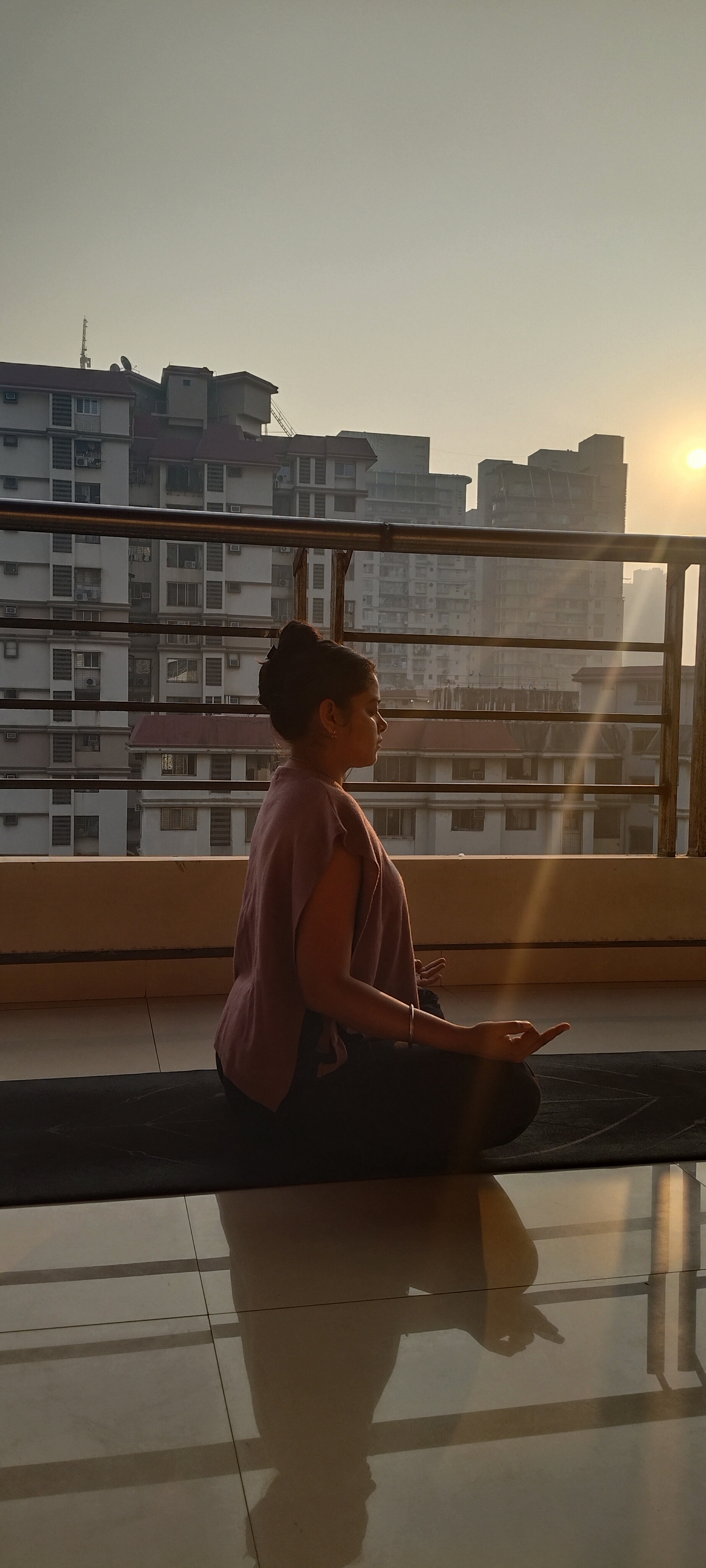 Nidhi Yadav practicing yoga